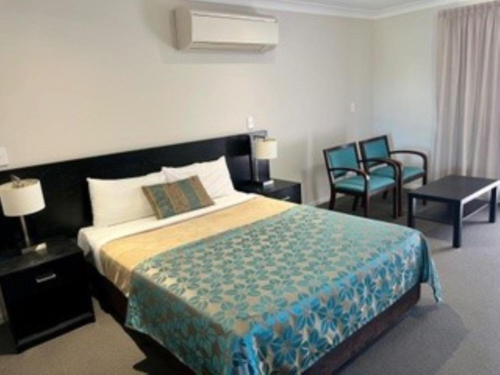 Royal Motel Miles Luaran gambar