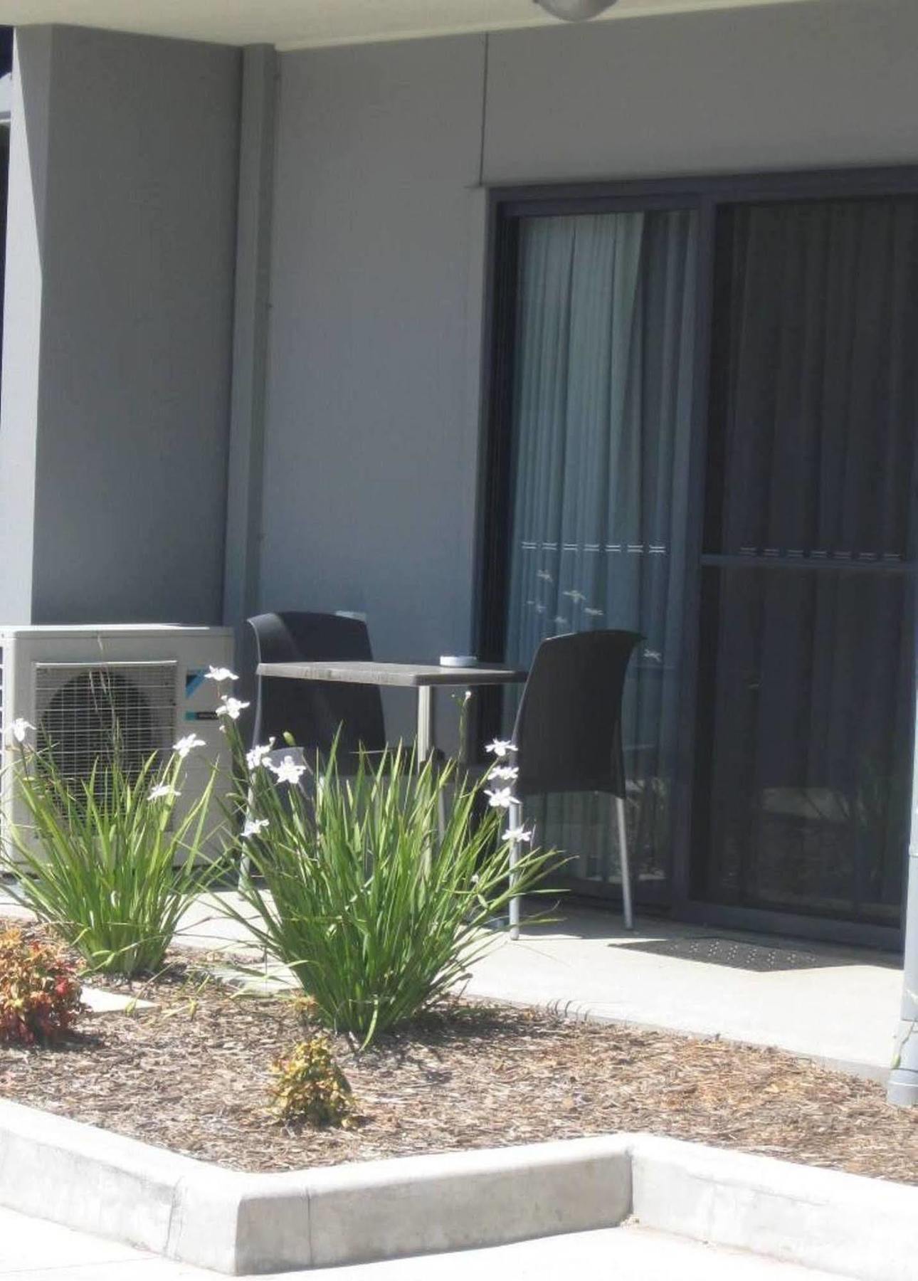 Royal Motel Miles Luaran gambar